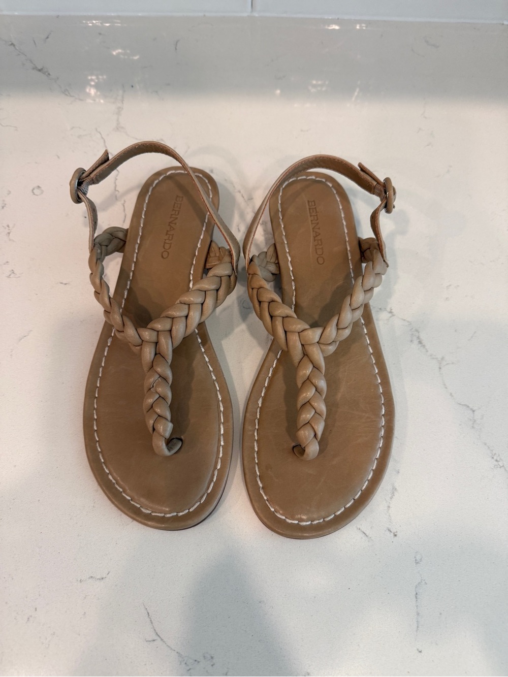 Bernardo Braided T-Strap Sandals in Light Brown Tan Size 8